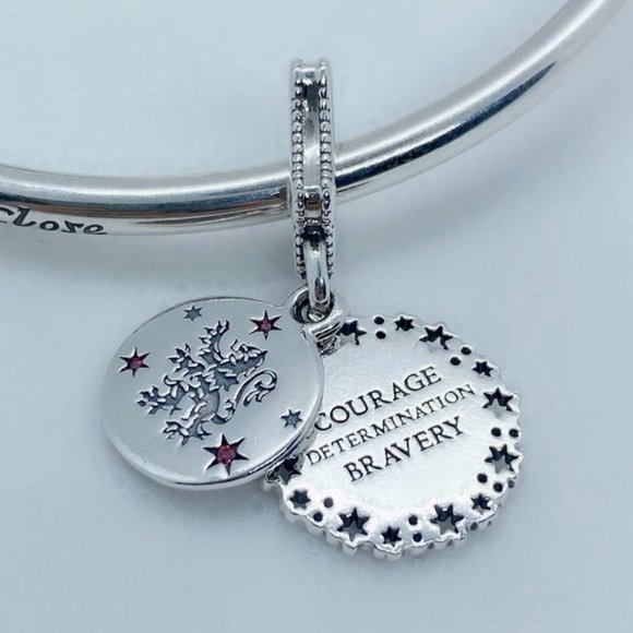 Pandora Harry Potter, Gryffindor Dangle Charm | Pandora Malaysia Pandora Harry Potter, Gryffindor Dangle Charm